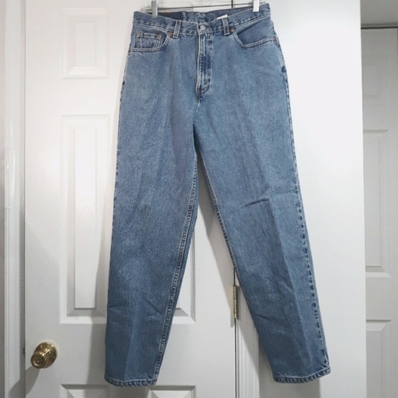 Vintage USA Levi Strauss & Co. 560 Loose Fit Straight Leg High Rise Jean… - Picture 1 of 9